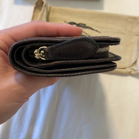 Burberry wallet with dust bag and box - Picture 4 of 8